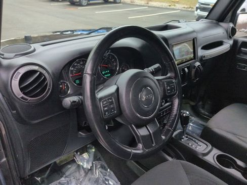 Used 2016 Jeep Wrangler Sport image 10