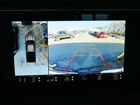 Used 2025 GMC Sierra 2500 AT4 w/ AT4 Preferred Package image 26