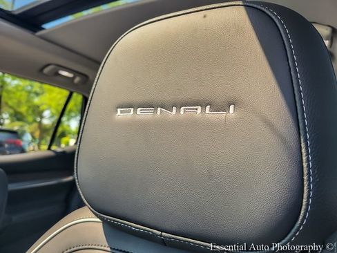 New 2027 GMC Terrain Denali w/ LPO, Black Badging Package AWD/4WD image 16