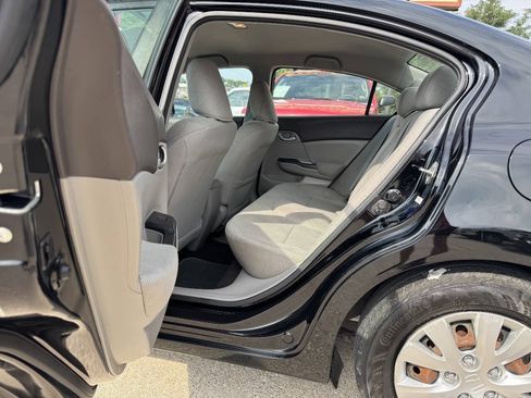Used 2012 Honda Civic LX image 15