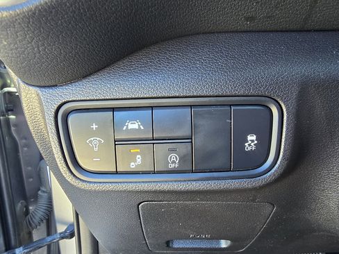 Used 2022 Kia Soul LX w/ Technology Package FWD image 18