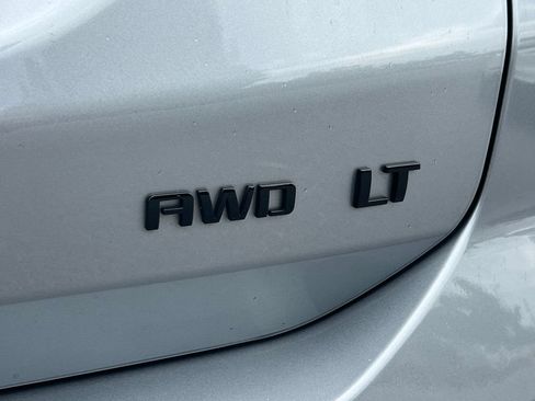 Used 2024 Chevrolet Equinox LT AWD/4WD image 18