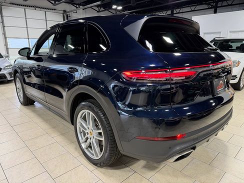Used 2020 Porsche Cayenne AWD/4WD image 4