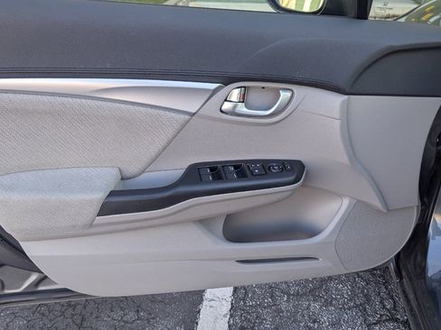 Used 2013 Honda Civic EX image 9