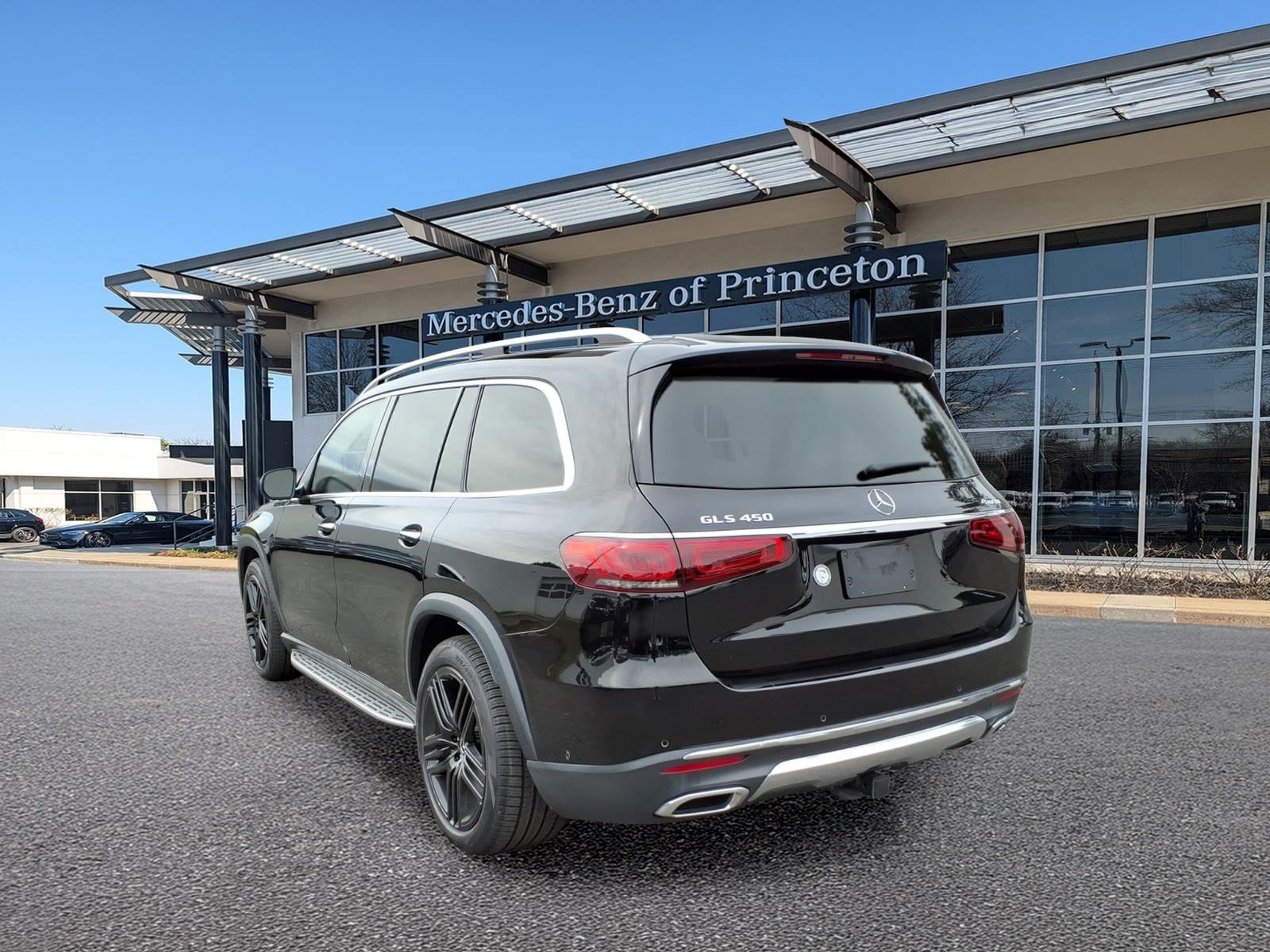 Certified 2022 Mercedes-Benz GLS 450 4MATIC image 5