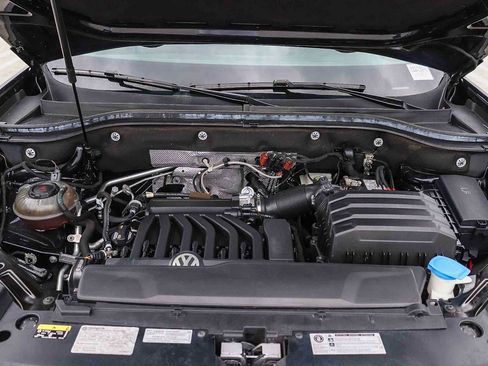 Used 2019 Volkswagen Atlas SE w/ Towing Package FWD image 30