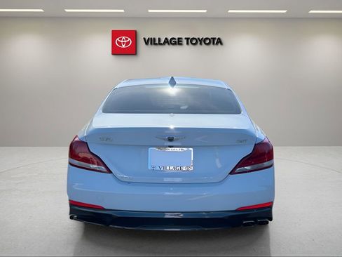 Used 2020 Genesis G70 2.0T image 4