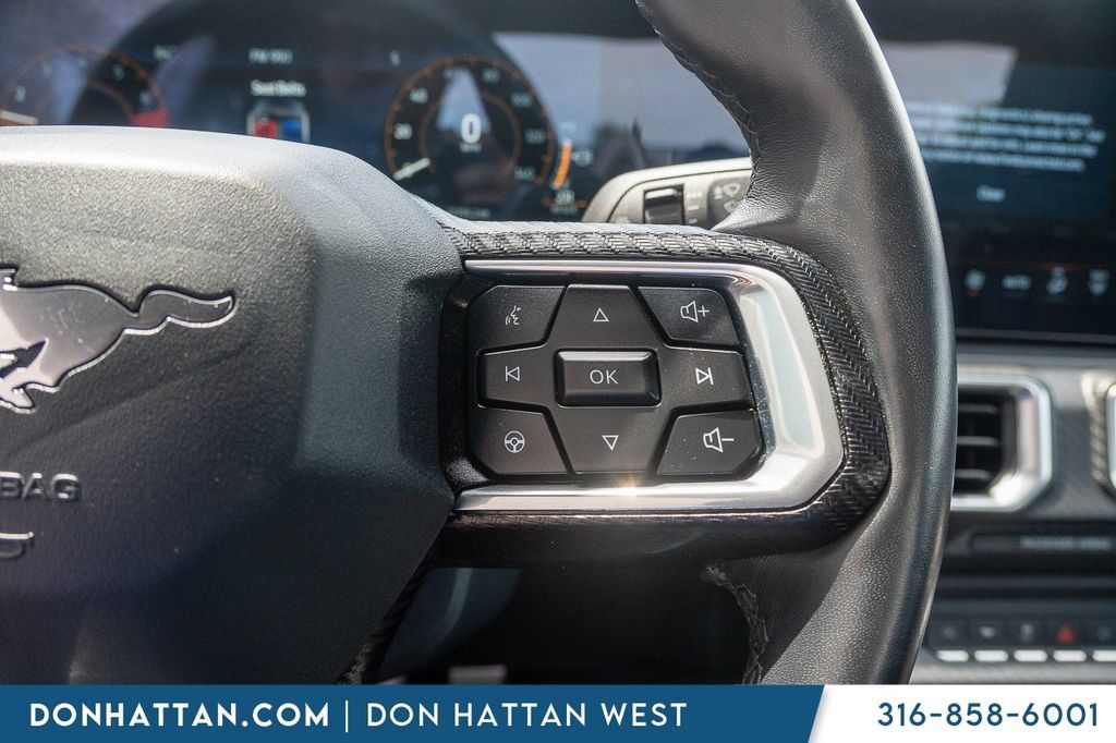 Used 2025 Ford Mustang Premium RWD image 11
