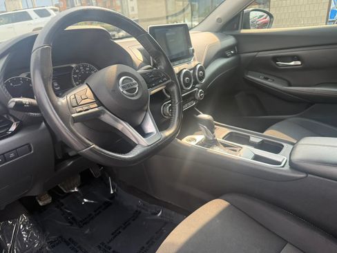 Used 2021 Nissan Sentra SV FWD image 9