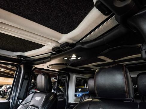 Used 2021 Jeep Wrangler Unlimited Rubicon image 68