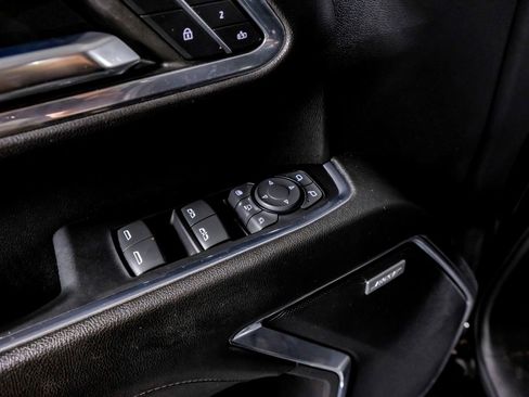 Used 2024 Chevrolet Silverado 3500 LTZ w/ LTZ Convenience Package image 35