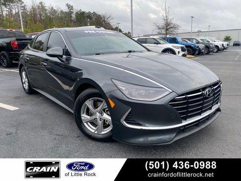 Used 2023 Hyundai Sonata SE image 1