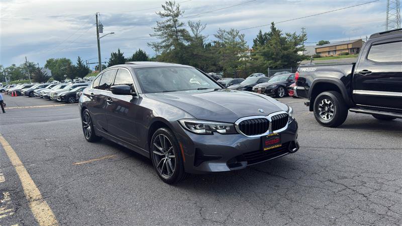 Used 2019 BMW 330i xDrive Sedan w/ Driving Assistance Package AWD/4WD image 3