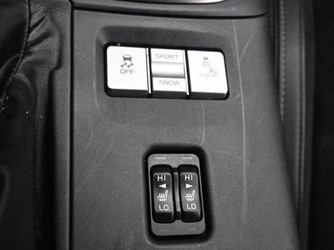 Used 2024 Toyota GR86 Premium RWD image 18