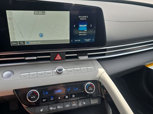 New 2026 Hyundai Elantra Limited FWD image 21