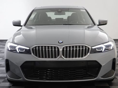 Used 2026 BMW 330i xDrive Sedan AWD/4WD image 21
