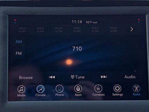 Used 2019 Chrysler Pacifica L FWD image 12