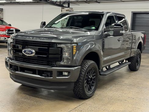 Used 2019 Ford F250 Lariat AWD/4WD image 3