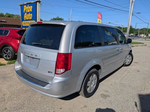 Used 2012 Dodge Grand Caravan SE FWD image 5