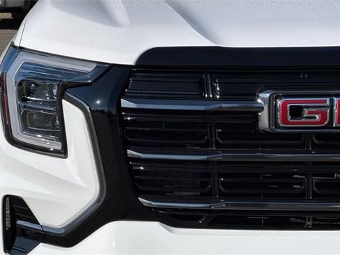 Used 2026 GMC Terrain AT4 w/ Convenience Package III image 46