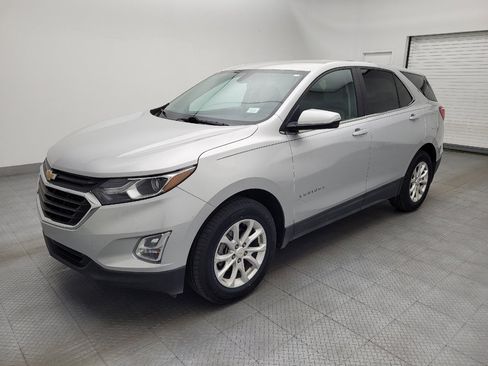 Used 2018 Chevrolet Equinox LT AWD/4WD image 2