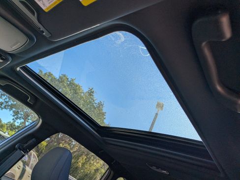 New 2026 Subaru Forester Premium image 21