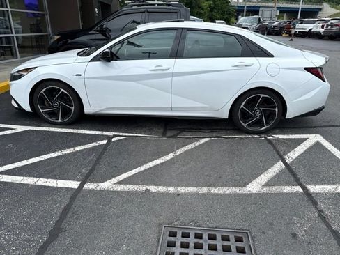 Used 2022 Hyundai Elantra N Line w/ Cargo Package FWD image 3