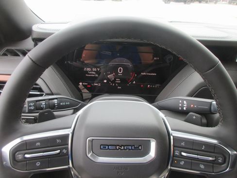 New 2026 GMC Yukon XL Denali w/ Sun & Power Step Package image 18