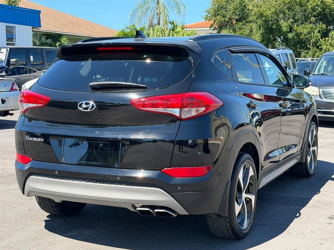 Used 2018 Hyundai Tucson Value FWD image 10