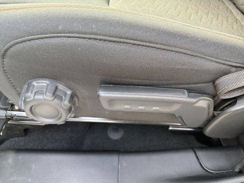 Used 2023 Jeep Gladiator Mojave w/ Cold Weather Group image 17