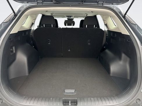 Used 2025 Kia Sportage LX image 18