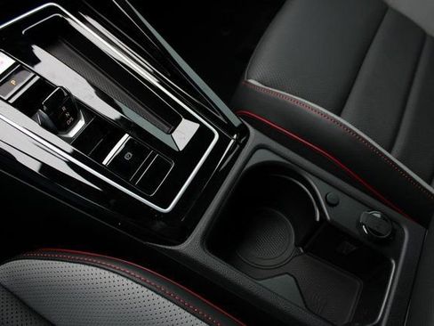 New 2026 Volkswagen GTI SE image 8