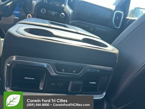 Used 2019 Chevrolet Silverado 1500 LTZ AWD/4WD image 3