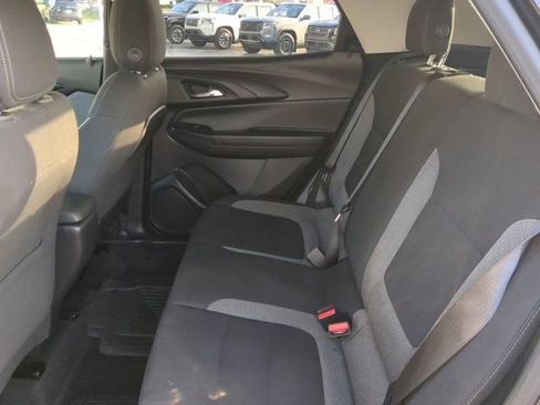 Used 2024 Chevrolet TrailBlazer LT w/ LT Cold Weather Package image 14