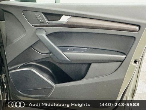 Certified 2023 Audi Q5 2.0T Premium w/ Convenience Package image 29
