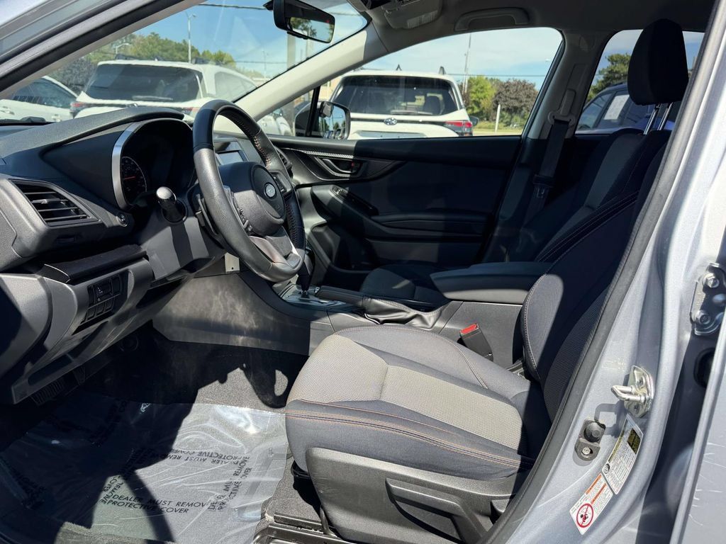 Used 2019 Subaru Crosstrek 2.0i Premium AWD/4WD image 18