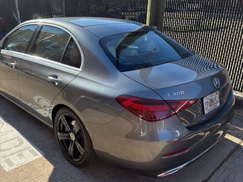 Used 2022 Mercedes-Benz C 300 4MATIC Sedan w/ Exclusive Trim Package image 5