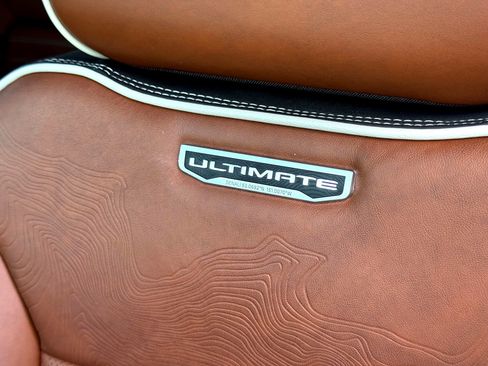 Used 2025 GMC Sierra 1500 Denali Ultimate image 15