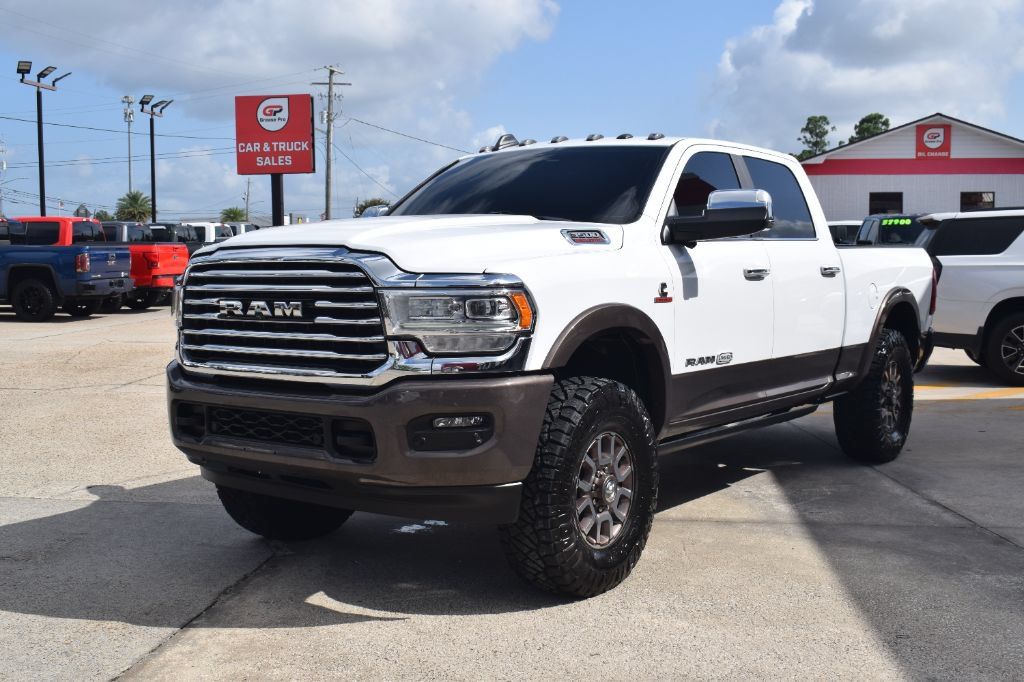 Used 2022 RAM 3500 Limited AWD/4WD image 1