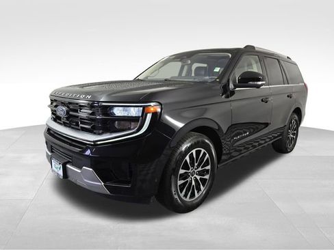 Certified 2025 Ford Expedition Platinum AWD/4WD image 3