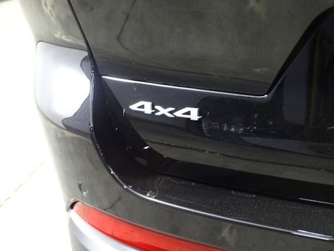 New 2025 Jeep Grand Cherokee L Laredo image 45