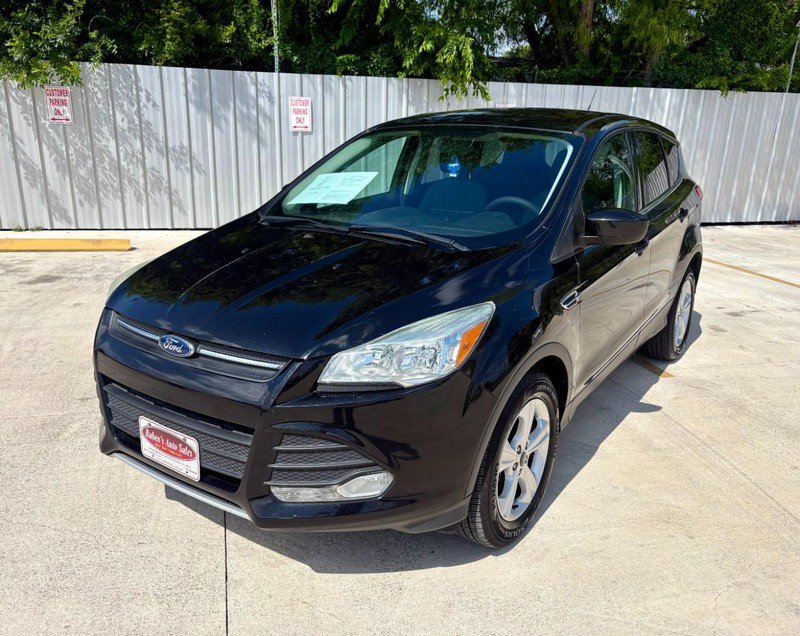 Used 2015 Ford Escape SE FWD image 1
