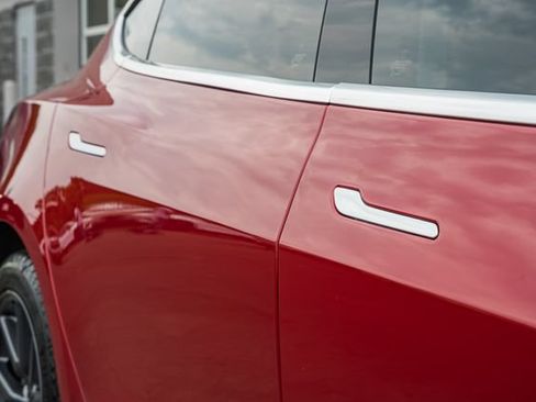 Used 2018 Tesla Model 3 Long Range AWD/4WD image 20