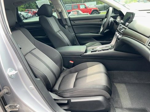 Used 2021 Honda Accord EX image 25