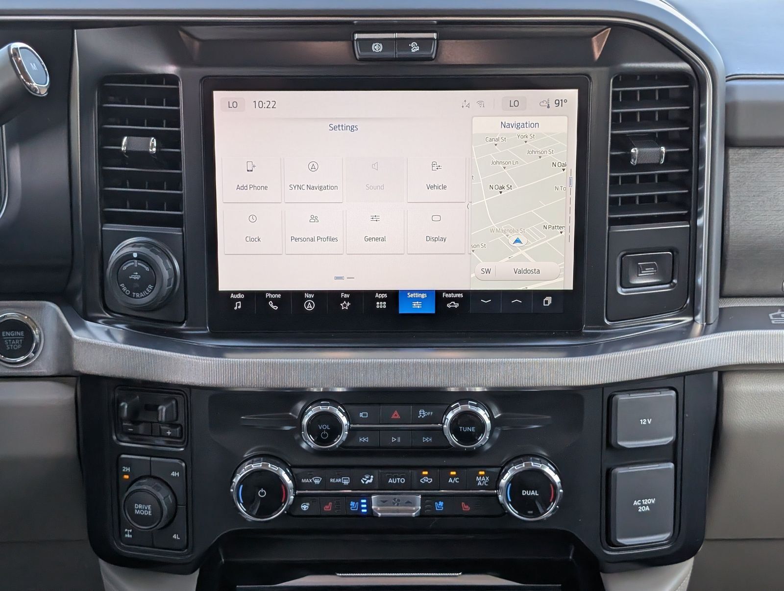 New 2026 Ford F350 Platinum w/ Platinum Plus Package AWD/4WD image 17