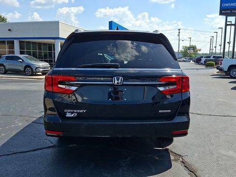 Used 2022 Honda Odyssey Touring image 5