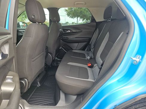 Used 2025 Chevrolet TrailBlazer LS w/ LS Confidence Package FWD image 14