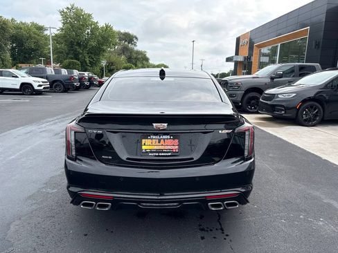 Used 2026 Cadillac CT5 V w/ Technology Package AWD/4WD image 4