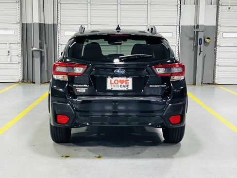 Used 2023 Subaru Crosstrek 2.0i Premium image 17