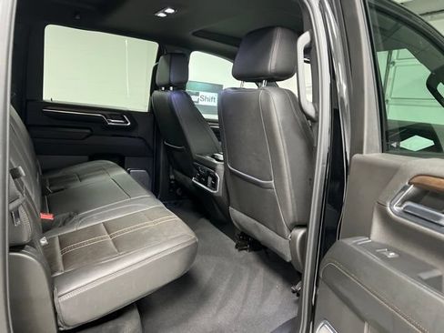 Used 2024 Chevrolet Silverado 3500 High Country w/ Technology Package AWD/4WD image 49